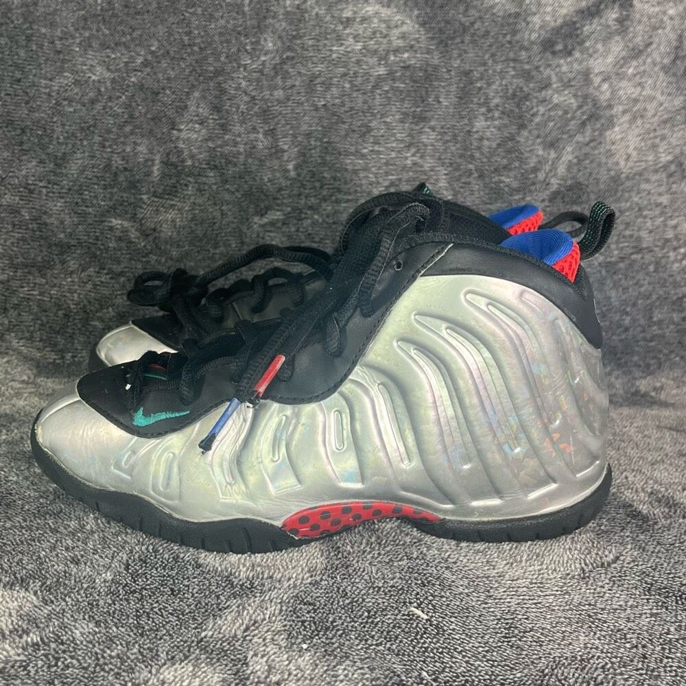 Nike Little Posite One All Star Metallic Silver Big Kids Sneaker 1Y